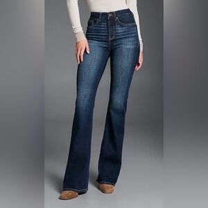 NWT Buckle Black Fit No. 35 Stretch Bootcut Jean